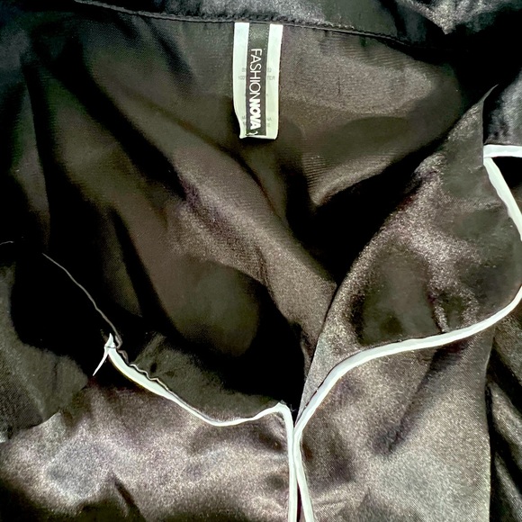 FASHIONNOVA PJS - Picture 2 of 2